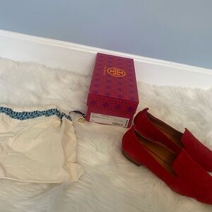 New story Burch red suede flats